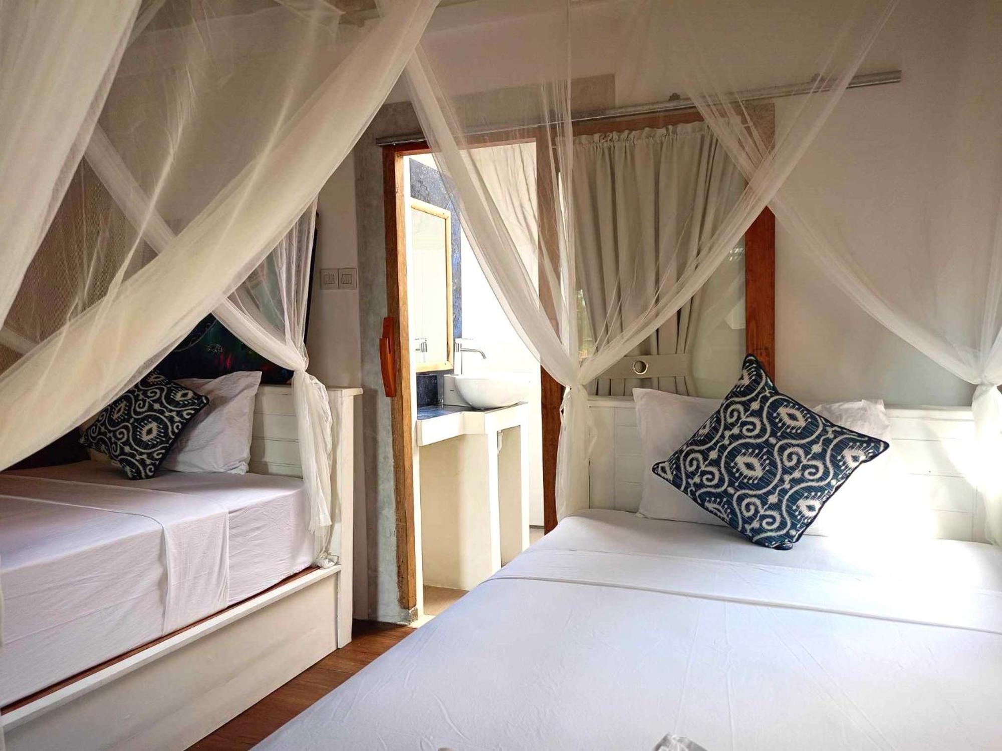 Bintang Tiga Bungalows Gili Air Exterior foto
